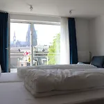 Haus Am Dom - Und Appartamento *