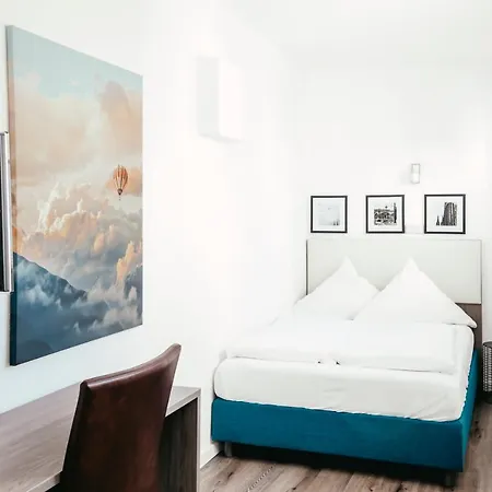 Haus Am Dom - Und * קלן