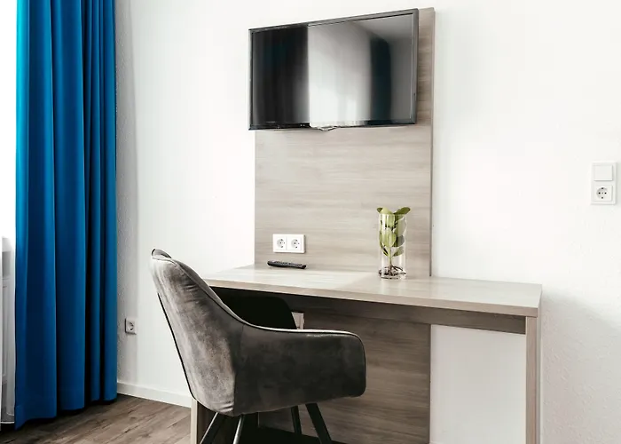 Haus Am Dom - Und Cologne