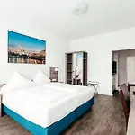 Haus Am Dom - Und Appartement