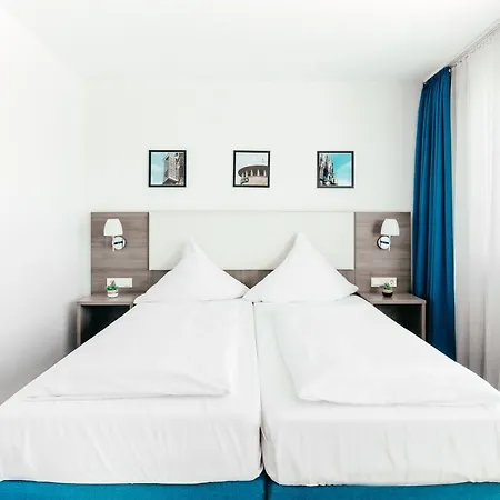 Haus Am Dom - Und Apartment *