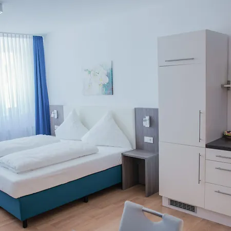 Haus Am Dom - Und * Köln