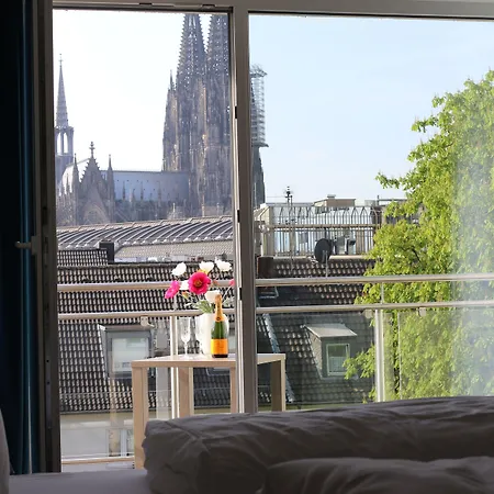 Haus Am Dom - Und Apartment Cologne