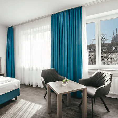 Haus Am Dom - Und Apartment