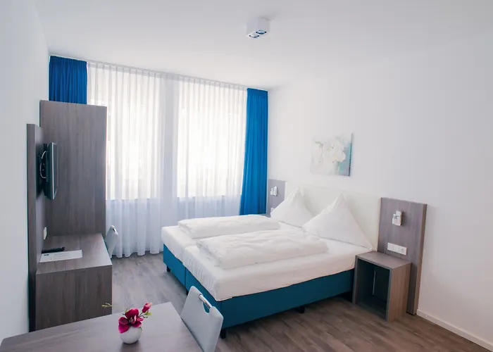 Haus Am Dom - Und Apartman Köln