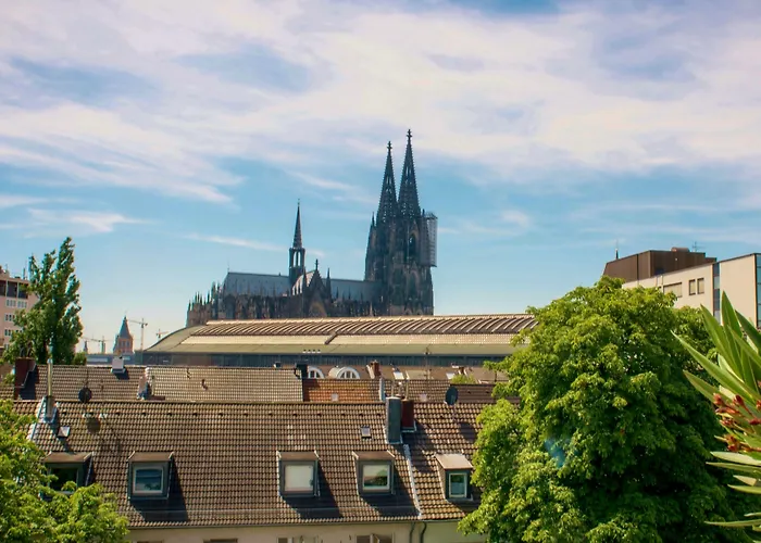 Haus Am Dom - Und Daire Köln