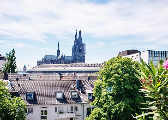 Haus Am Dom - Und Apartmán *